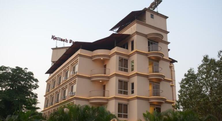 Kailash Parbat Hotel - Photo2