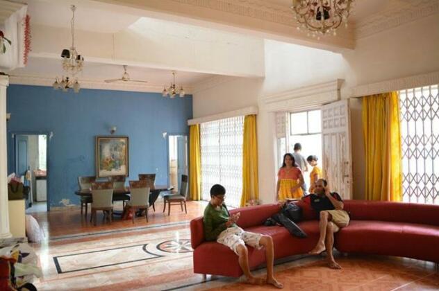 White House Lonavala - Photo5