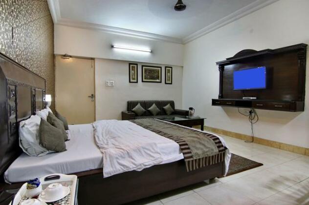 Amber Hotel Lucknow - Photo4
