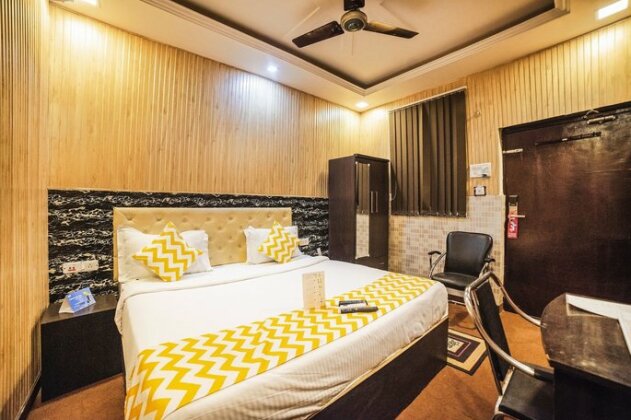 FabHotel Landmark Awadh - Photo5