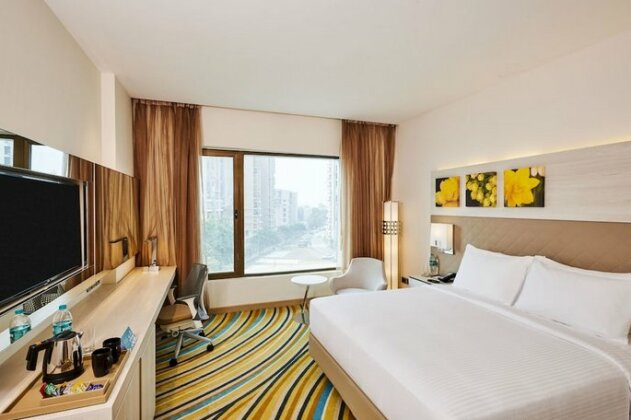 Hilton Garden Inn Lucknow - Photo4