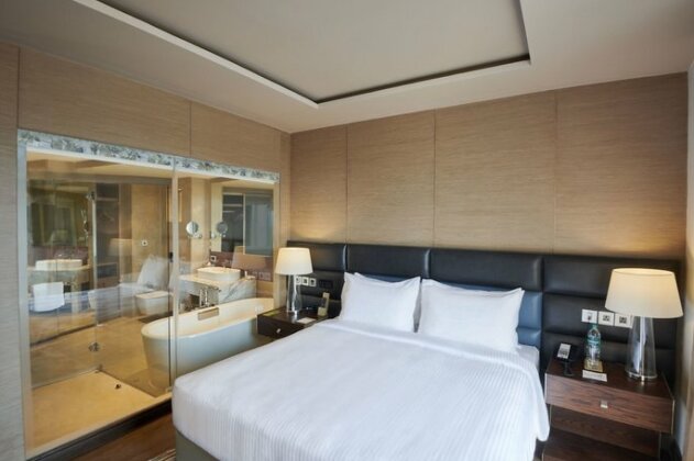 Hilton Garden Inn Lucknow - Photo5