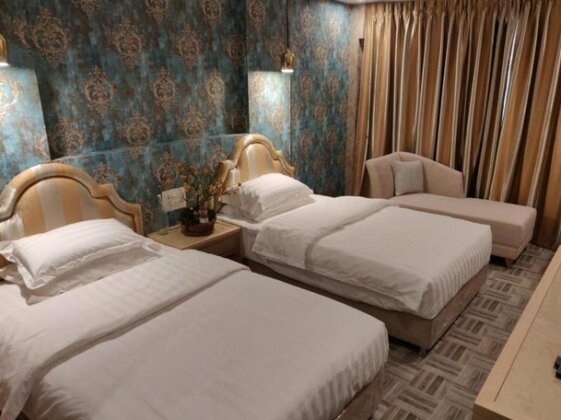 Hotel CASA Aishbagh - Photo2
