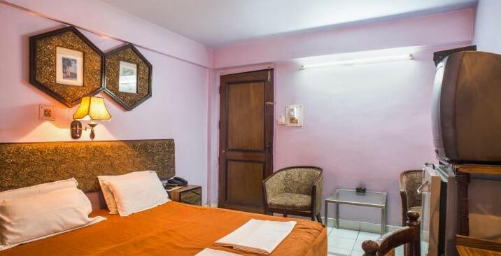 Hotel Charans International - Photo4