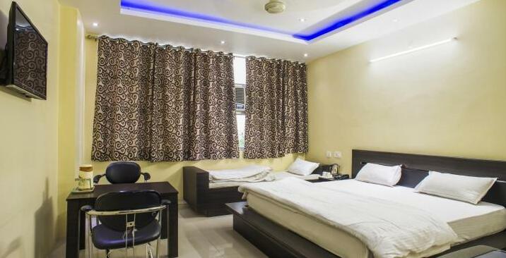 Hotel Gaylord India - Photo2