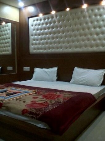 Hotel Maharaja Lucknow - Photo4