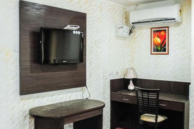 Hotel Monarch Inn - Photo5