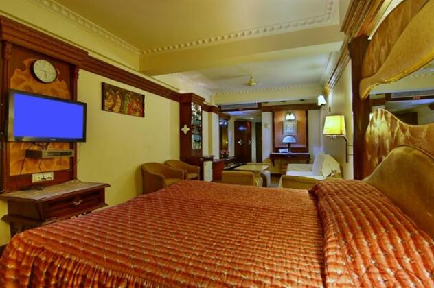 Hotel Royal Inn Lucknow - Photo3