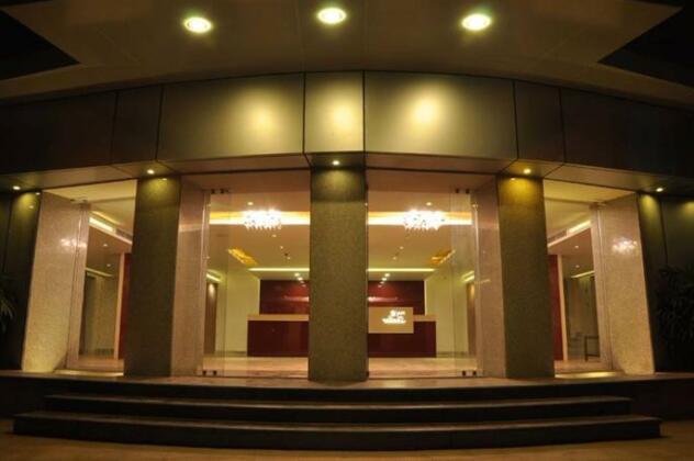 Hotel Shelter Lucknow - Photo3