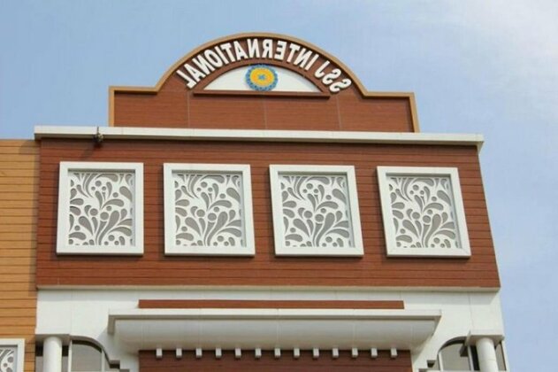 Hotel SSJ International