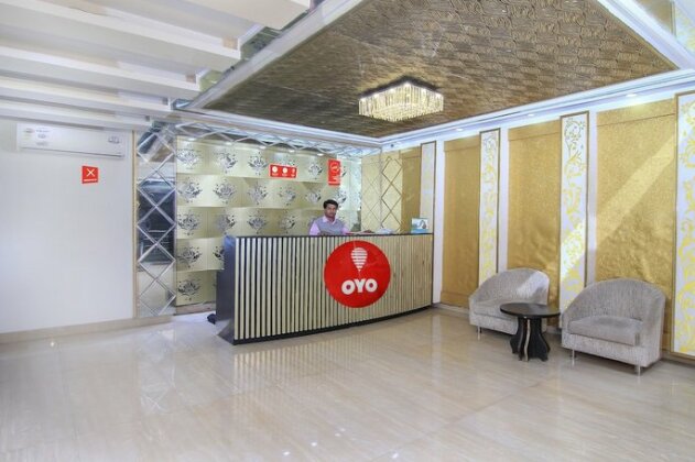 OYO 11532 Hotel SR Grand - Photo3