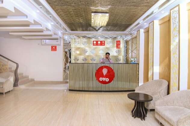OYO 11532 Hotel SR Grand - Photo5