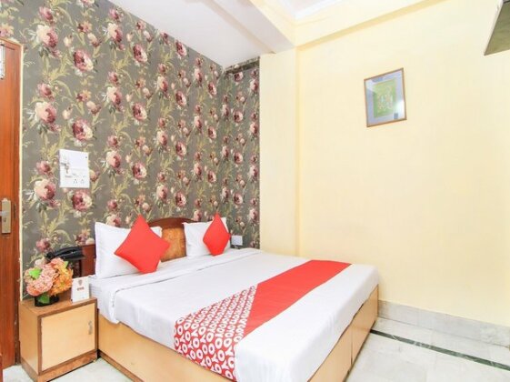 OYO 14932 Hotel Paradise - Photo2