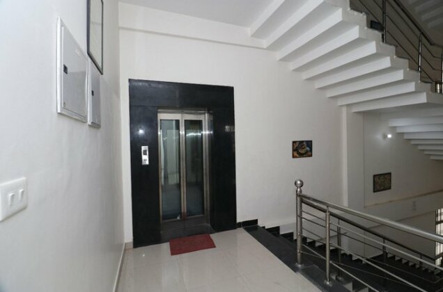 OYO 15429 IIDM Eco Center - Photo5