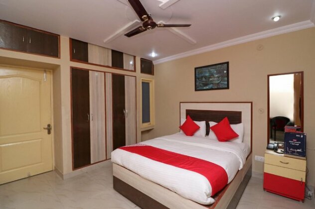 OYO 16584 Nilansh