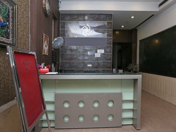 OYO 19334 Flagship Shanta Inn Charbagh - Photo5