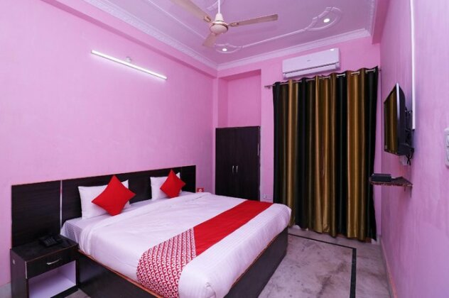OYO 29540 Gaurav Guest House - Photo2
