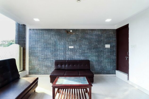 OYO 40245 Hotel Crazy Singh - Photo4
