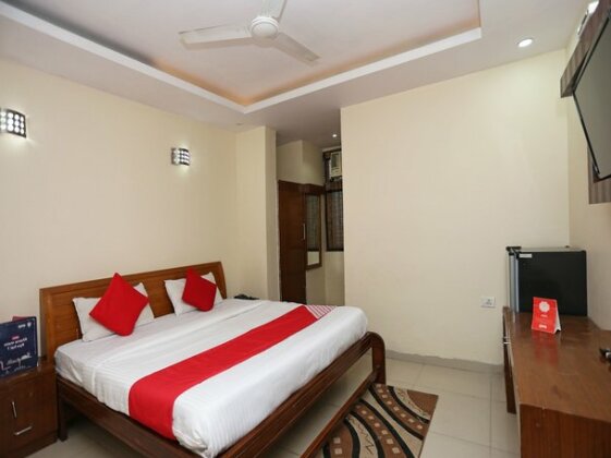 OYO 4129 Silver7 - Photo2
