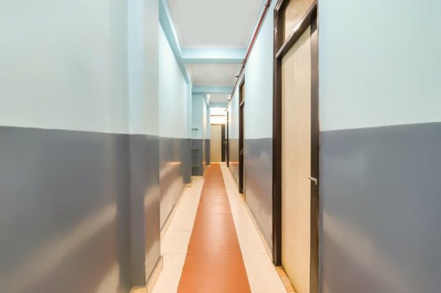 OYO 60098 Radhey Inn - Photo4