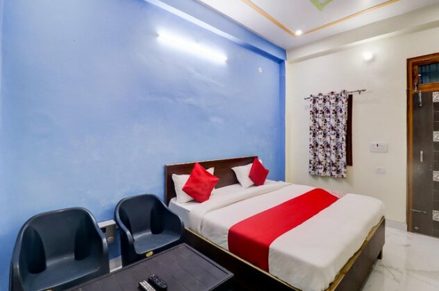 OYO 66419 Abhi Guest House