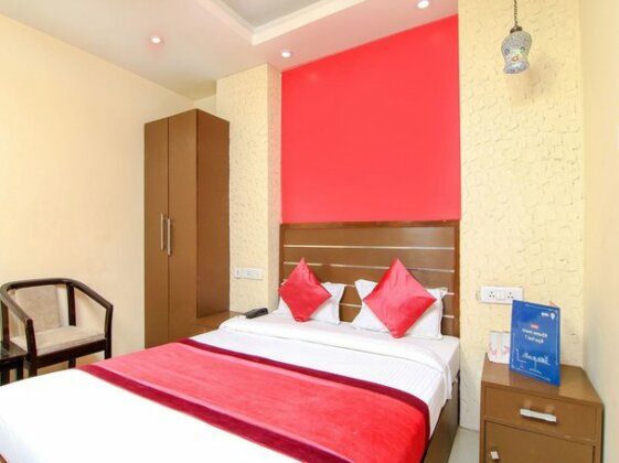 OYO 8657 Hotel Acumen - Photo2