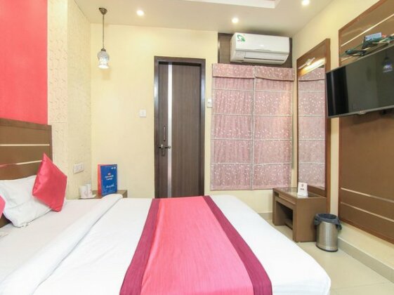 OYO 8657 Hotel Acumen - Photo5