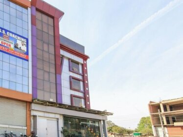 OYO 8657 Hotel Acumen