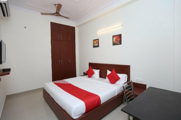 OYO Flagship 39716 Sarovar Inn - Photo2