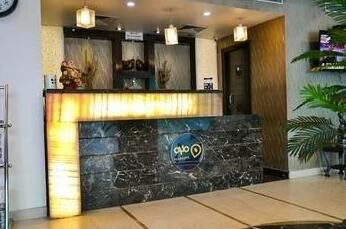OYO Premium Near PGI - Photo2