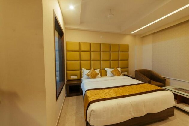 Radical Palace Hotel and Restaurant - Photo2