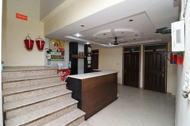 SPOT ON 37099 Jupiter Inn - Photo2