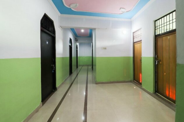 SPOT ON 46219 Satkar Guest House - Photo4