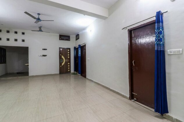 SPOT ON 63897 Upwan Guest House - Photo5