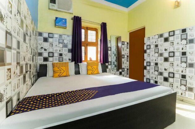 SPOT ON 66640 Hotel Trivedi - Photo5