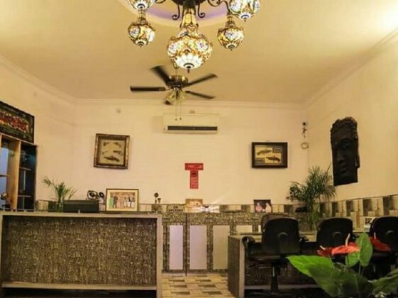 STARiHOTELS Charbagh Lucknow - Photo3