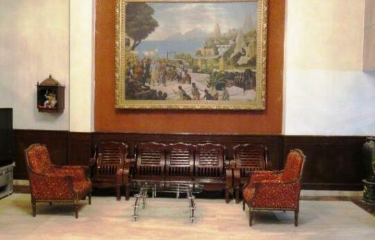 Hotel Hallmark Regency - Photo3