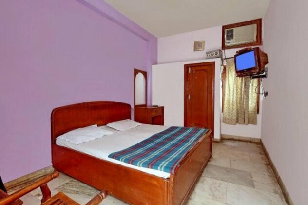 Parkash Hotel - Photo3