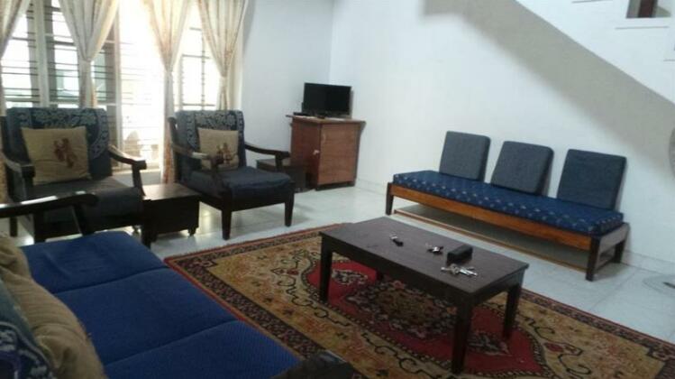 Ashraya Home Stay - Photo3