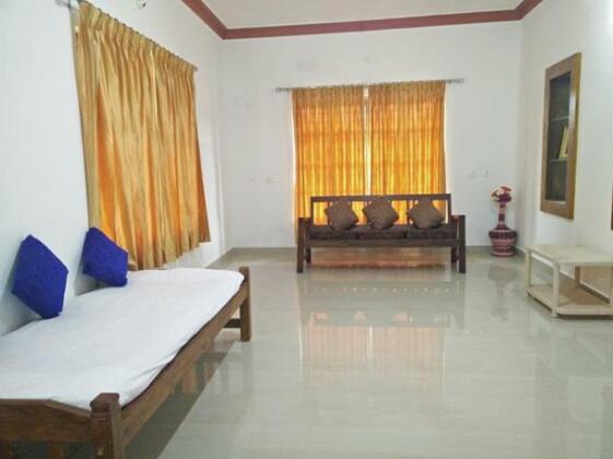 Homestay - Creekside Cabin - Photo3