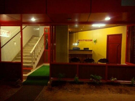 Paramount Tourist Home - Photo2