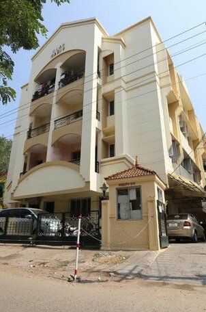 Aishwaryam Service Apartment