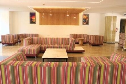 Cosmopolitan Hotel Madurai - Photo5