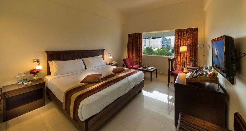 Fortune Pandiyan Hotel - Photo5