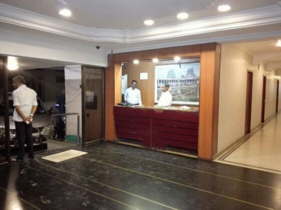Hotel Aarathy - Photo2