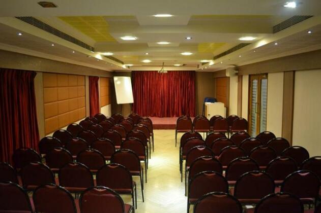Hotel Arasan Sapthagiri - Photo4