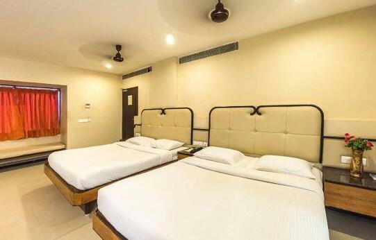 Hotel Johns - Photo3