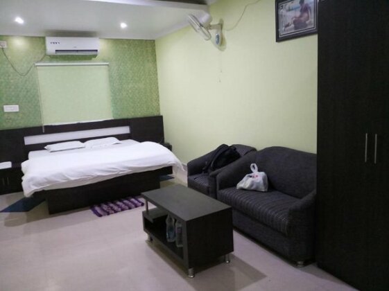 Own world backpackers - Photo4