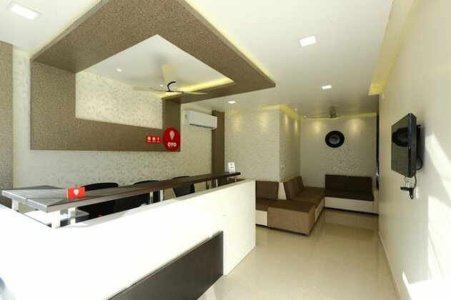 OYO 7850 Royal Elite - Photo2