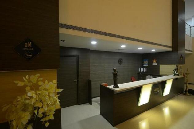 OYO Premium Mattuthavani Bus Stand - Photo2